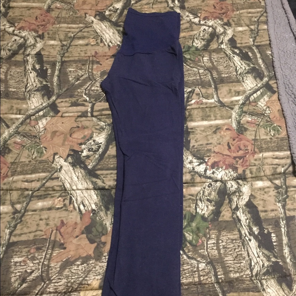 Maternity leggings with belly band